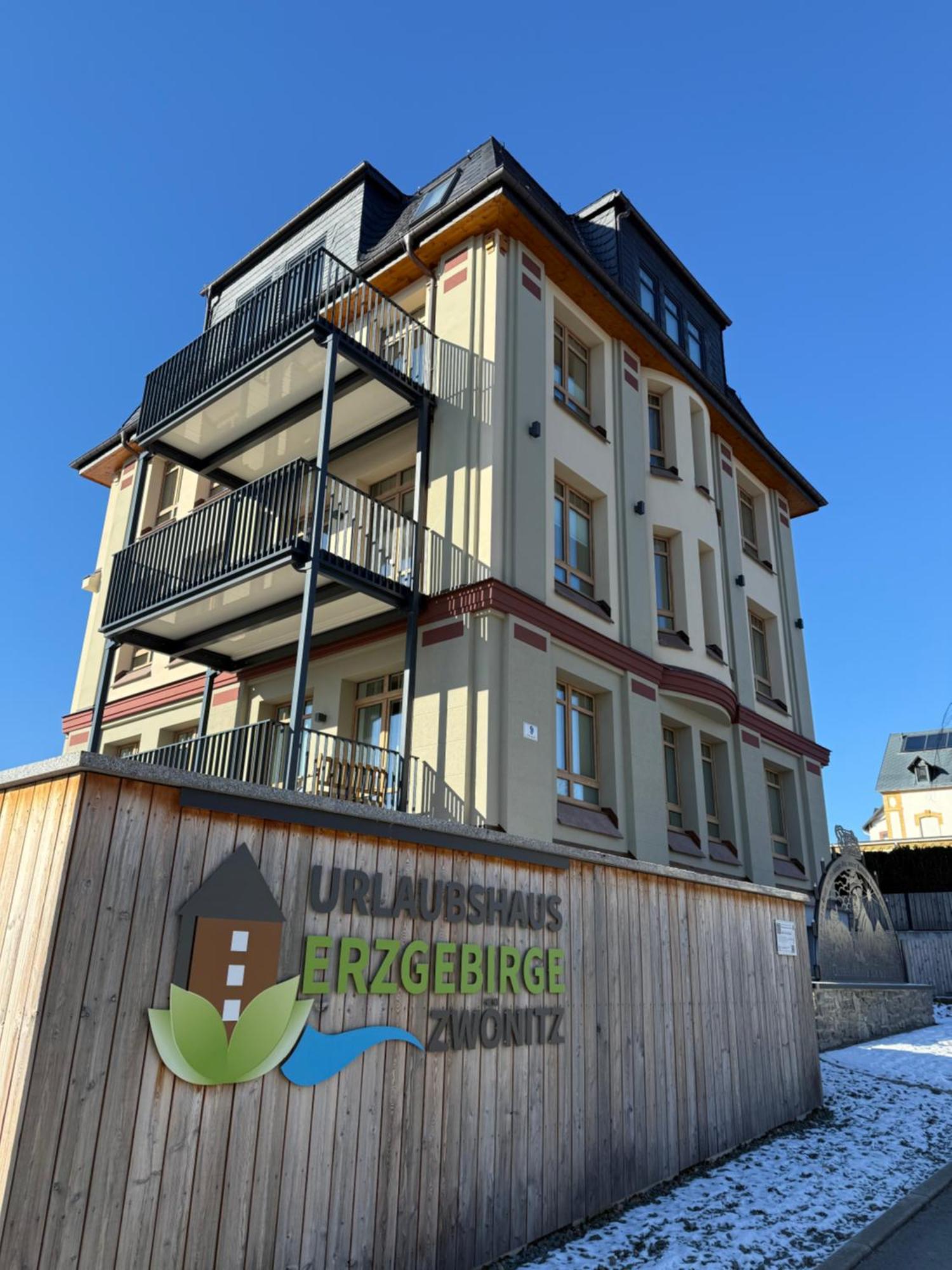 Отель Urlaubshaus-Erzgebirge Zwoenitz Экстерьер фото